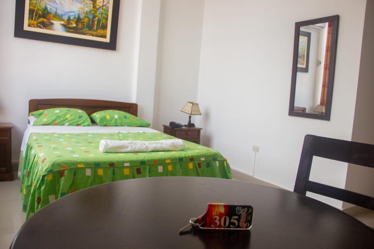 Hospedaje Renzo Tarapoto Εξωτερικό φωτογραφία