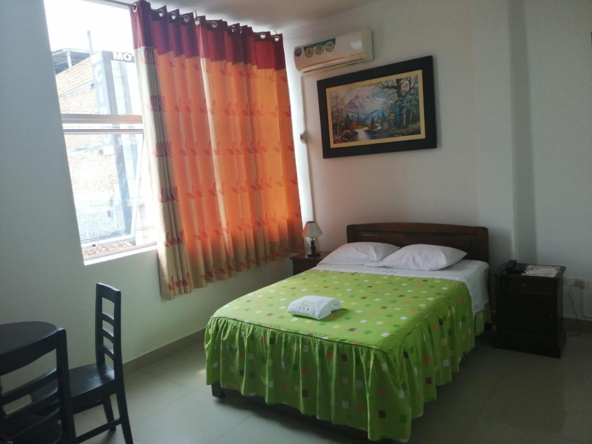 Hospedaje Renzo Tarapoto Εξωτερικό φωτογραφία