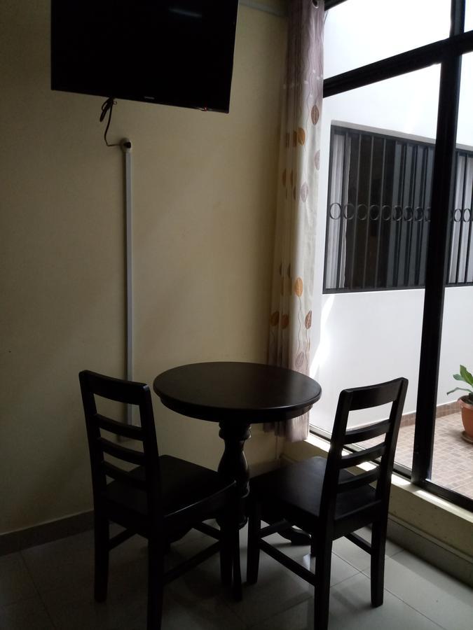 Hospedaje Renzo Tarapoto Εξωτερικό φωτογραφία